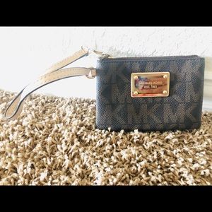 Michael Kors wallet/wristlet